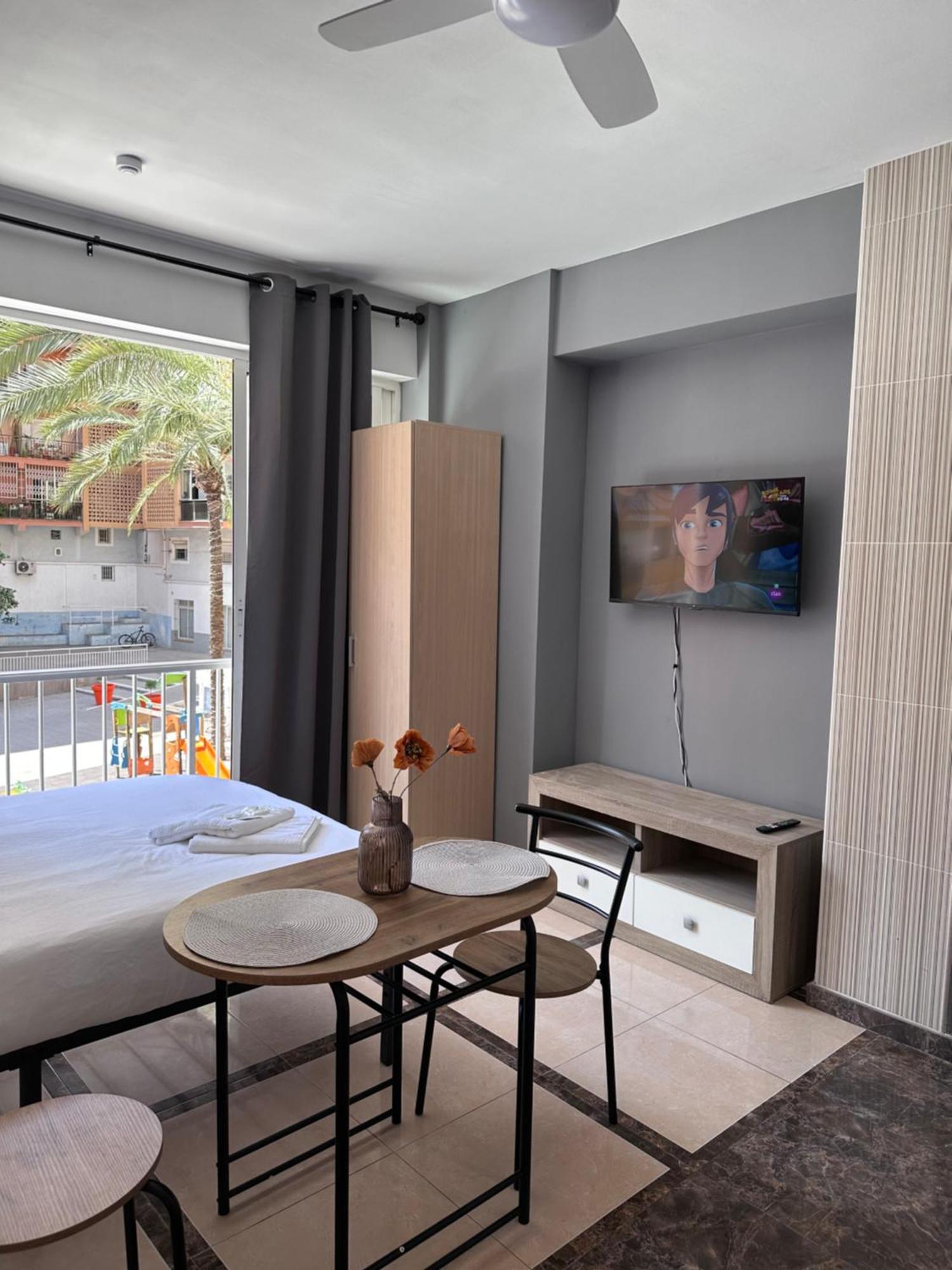Pension Rioka Calpe Bagian luar foto