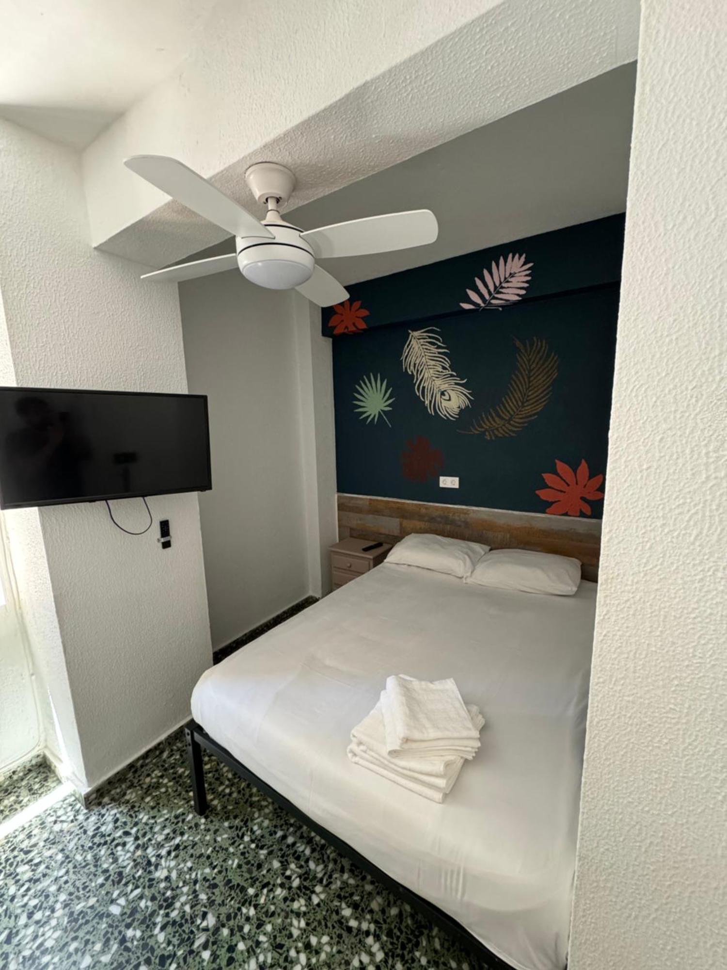 Pension Rioka Calpe Bagian luar foto