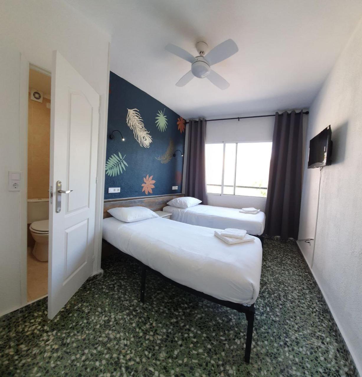 Pension Rioka Calpe Bagian luar foto